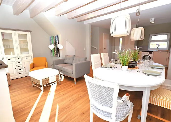 Residenz R1 App 3 * Behrensdorf